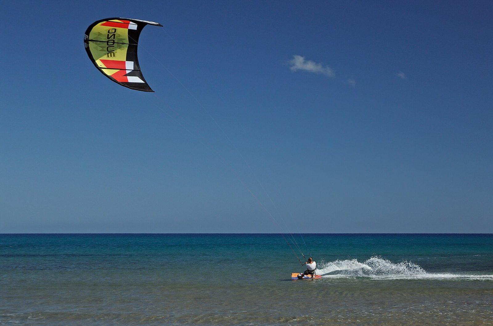 Kitesurf och vindsurf