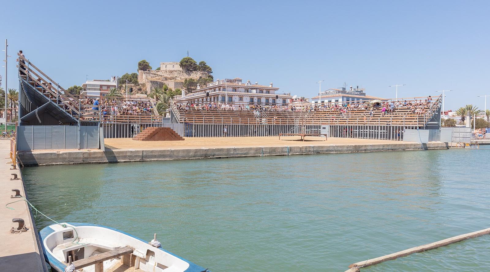 Bous a la mar i Dénia